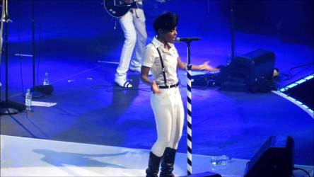 2013 Janelle Mon&aacute;e - at iTunes Festival [WEB-DL 1080p]