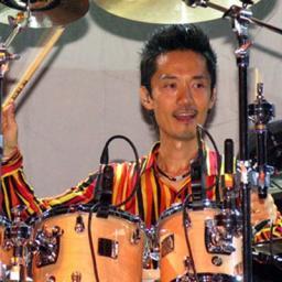 2011 Akira Jimbo(Casiopea/Jimsaku/Pyramid drums)-Collection(& Brain Bromberg,Kay Nakayama) (23album's) 1986 - 2011, 256-320 kbps [CD]